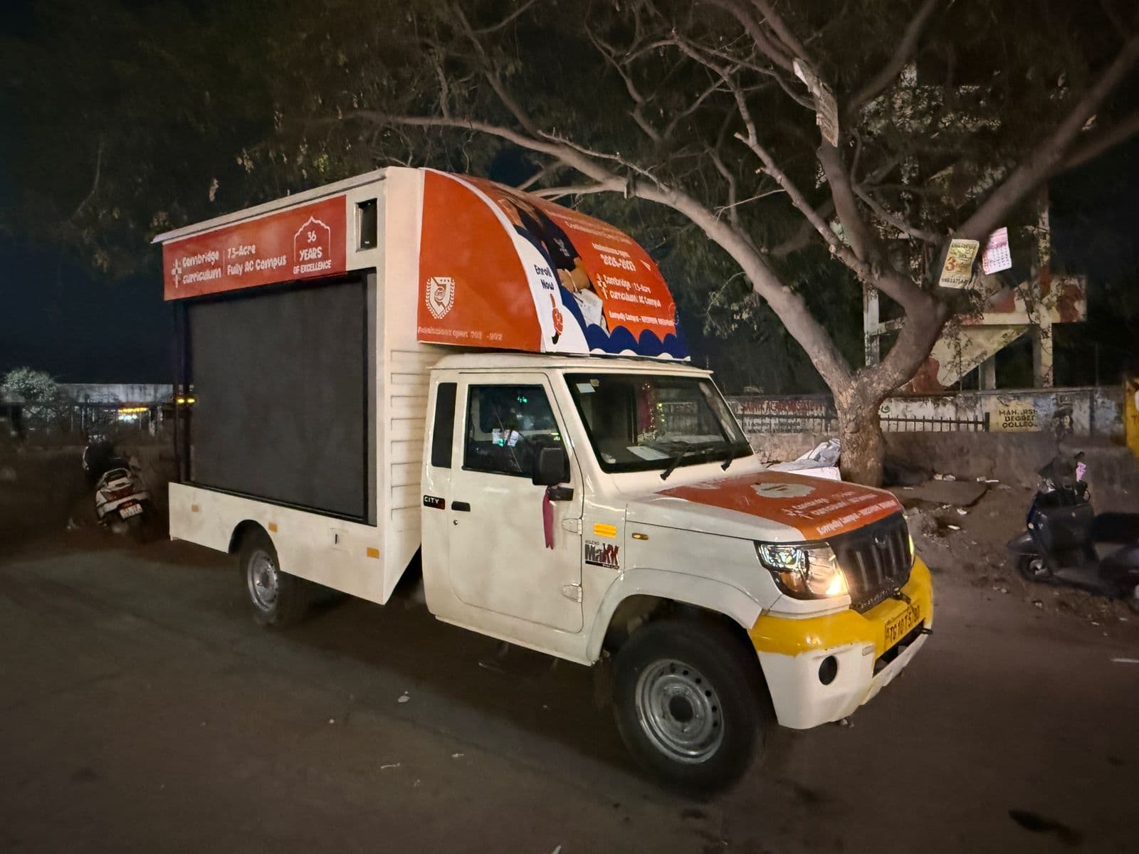 LED Advertising Vehicles - 6