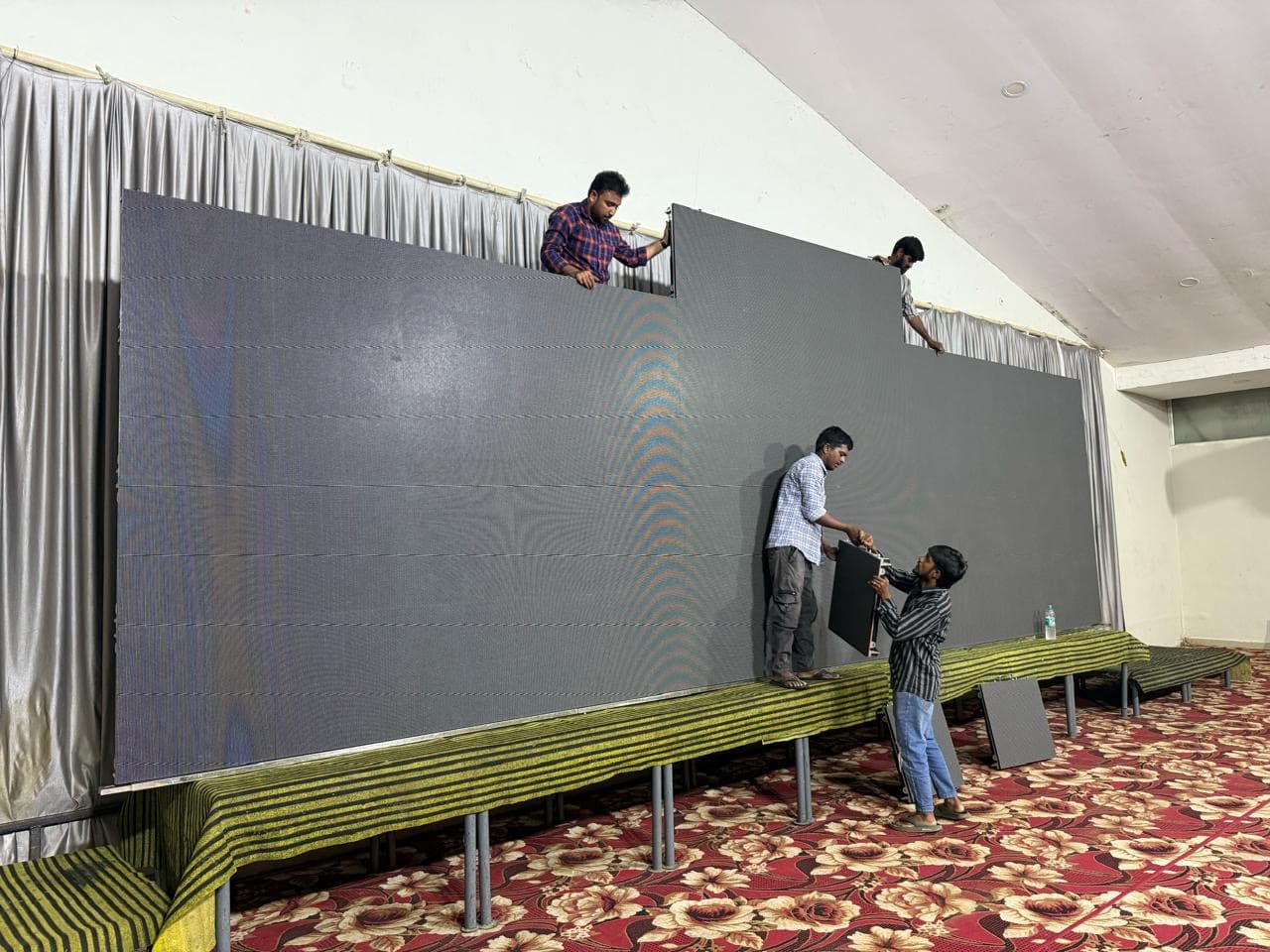 LED Wall Solutions - 16